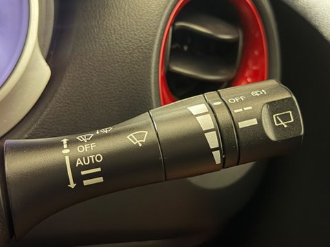Nissan Juke TEKNA DCI 23