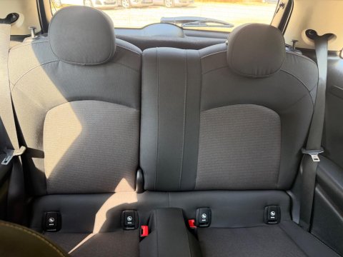 Mini Hatch 1.5 One Classic Euro 6 (s/s) 3dr 14