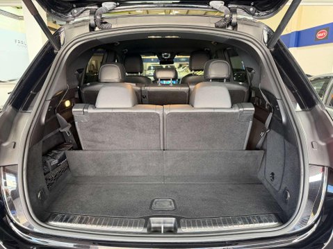 Mercedes-Benz GLE 2.0 GLE300d AMG Line SUV 5dr Diesel G-Tronic 4MATIC Euro 6 (s/s) (245 ps) 43