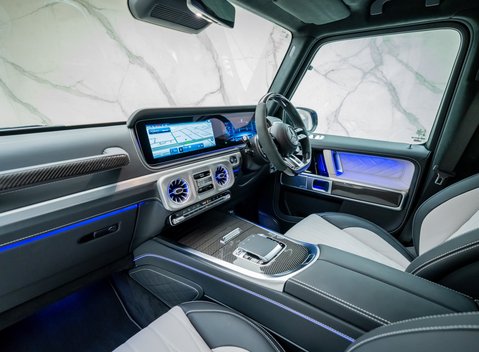 Mercedes-Benz G Class AMG G 63 CARBON EDITION 21