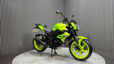 Benelli BN 2025 ONLY 4K IDEAL COMMUTER / LEARNER BIKE 125CC NAKED 2