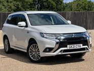 Mitsubishi Outlander PHEV DESIGN 1