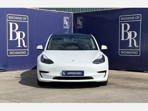 Tesla Model 3 Saloon 4dr Electric Auto RWD (241 bhp) 10