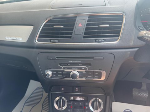 Audi Q3 2.0 TDI S line S Tronic quattro Euro 5 (s/s) 5dr 19