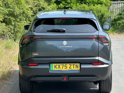 Suzuki e Vitara 61kWh Motion Auto 5dr 9