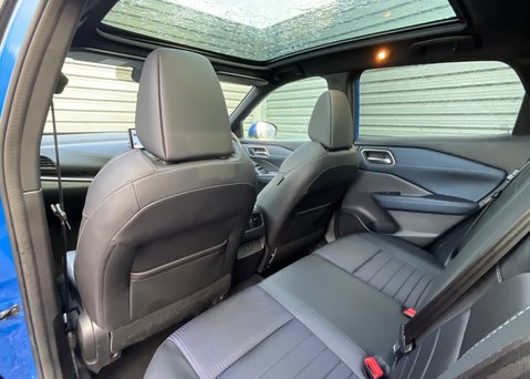 Nissan Qashqai DIG-T TEKNA MHEV 14