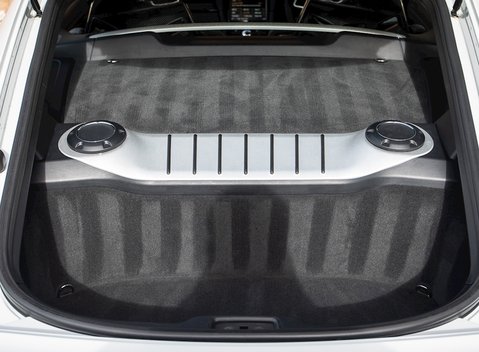 Porsche Cayman (981) GT4 26