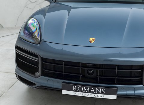 Porsche Cayenne TURBO S E-HYBRID 23