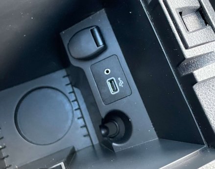 Nissan Qashqai 1.3 Qashqai N-Connecta DiG-T 5dr 46