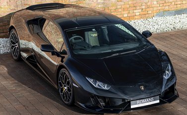 Lamborghini Huracan LP640-4 EVO 8