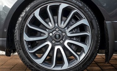 Land Rover Range Rover 5.0 Autobiography 10