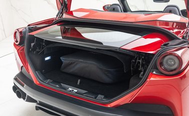 Ferrari Portofino 57