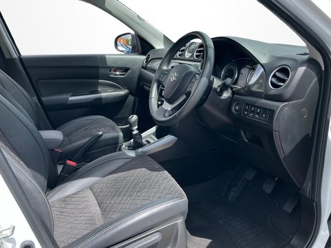 Suzuki Vitara 1.4 Boosterjet 48V Hybrid SZ5 ALLGRIP 5dr 16