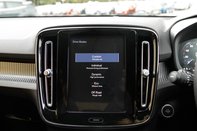 Volvo XC40 T3 R-DESIGN 34
