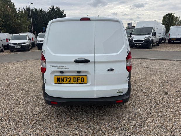 Ford Transit Courier SWB L1H1 Low Roof Trend Air Con EURO 6 NO VAT 7