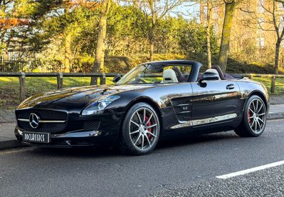 Mercedes-Benz SLS AMG GT ROADSTER- I OF ONLY 2 UK Cars