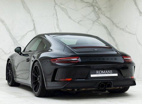 Porsche 911 (991.2) GT3 Touring 3