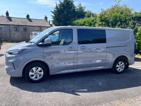 Ford Transit Custom 2.0 320 EcoBlue Limited Crew Van Auto L2 H1 Euro 6 (s/s) 5dr 4