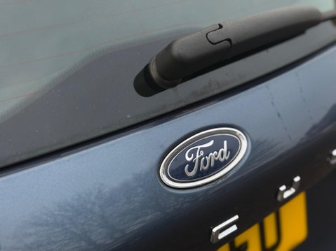 Ford Focus 1.5 EcoBlue Zetec Euro 6 (s/s) 5dr 27