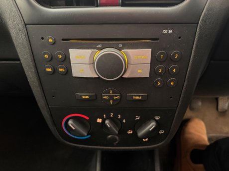 Vauxhall Combo 1.3 CDTi 1700 16v 3dr 17