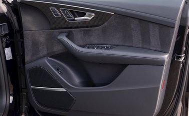 Audi RS Q8 Vorsprung 24