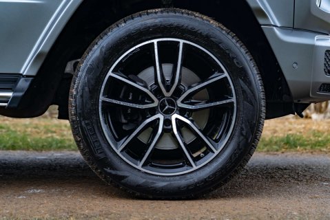 Mercedes-Benz G Series G400 AMG Line Premium+ 5