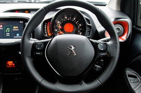 Peugeot 108 COLLECTION 20