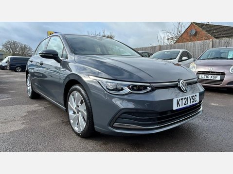 Volkswagen Golf 1.5 TSI Style Euro 6 (s/s) 5dr 4