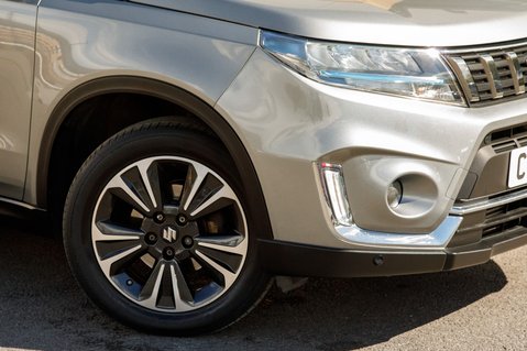 Suzuki Vitara SZ5 BOOSTERJET ALLGRIP MHEV 11
