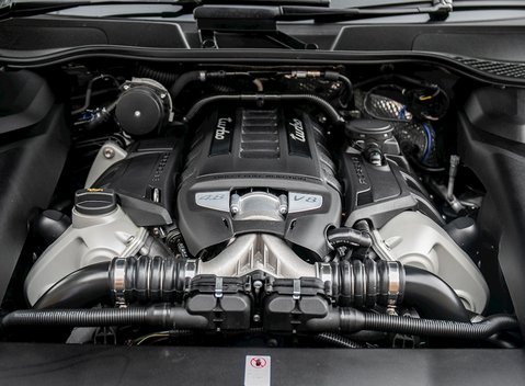 Porsche Cayenne Turbo 26