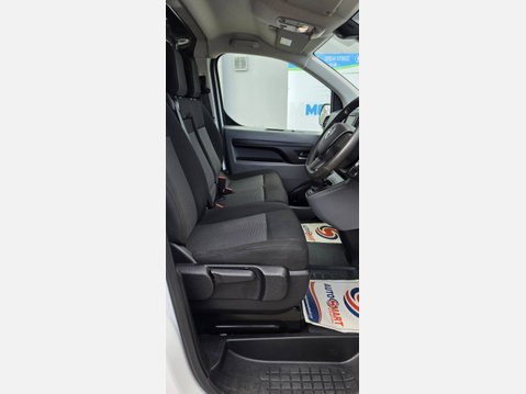 Vauxhall Vivaro SPORTIVE 2900 L2 H1 LWB 1.5D 100ps EU6 7