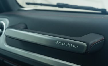 Mercedes-Benz G Class AMG G63 23