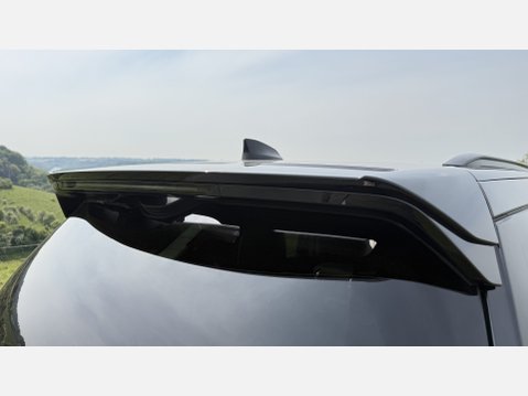 Land Rover Discovery SDV6 HSE LUXURY 16