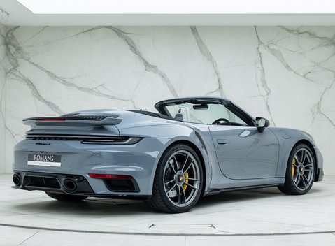 Porsche 911 Turbo S Cabriolet (992) 4