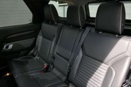 Land Rover Discovery TD6 HSE 36