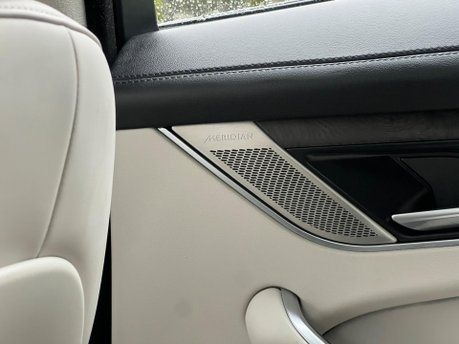 Jaguar F-Pace HSE 17