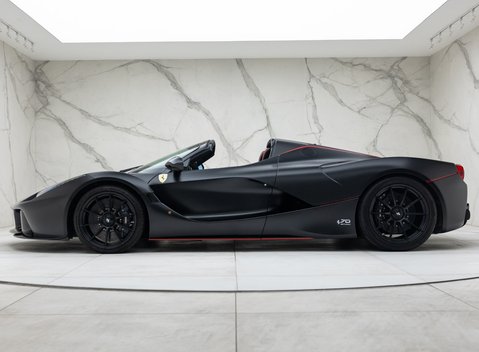 Ferrari LaFerrari Aperta 7