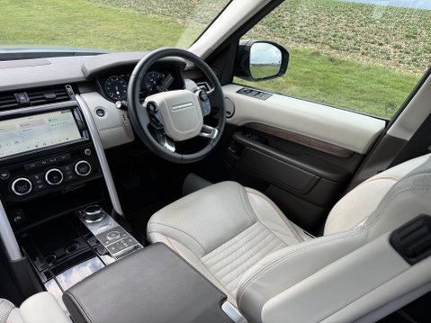 Land Rover Discovery SDV6 HSE LUXURY 43