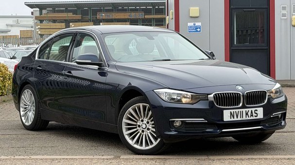 BMW 3 Series 2.0 320d xDrive Luxury Auto 4WD 4dr Service History