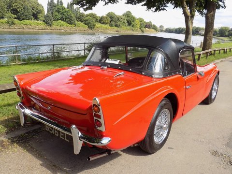 Daimler SP250 Dart 63