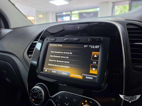 Renault Captur 1.5 dCi ENERGY Iconic EDC Euro 6 (s/s) 5dr 39
