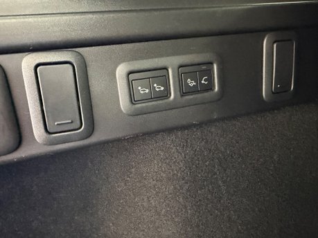 Land Rover Range Rover Velar R-DYNAMIC HSE 300D 52