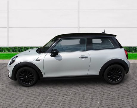 Mini Hatch COOPER 4