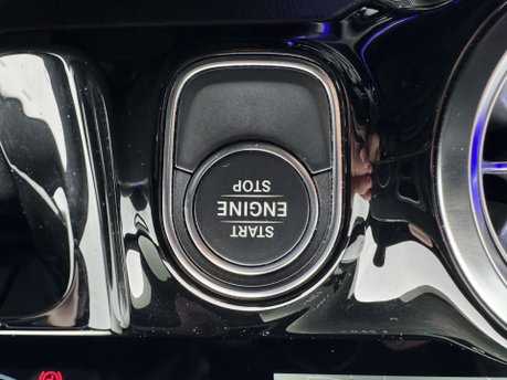 Mercedes-Benz GLA Class GLA 250e Exclusive Edition Premium Petrol Hybrid Auto PARKTRONIC/NAV/VAT Q 20