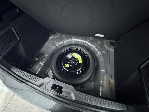 Ford Focus 1.0T EcoBoost ST-Line Euro 6 (s/s) 5dr 30