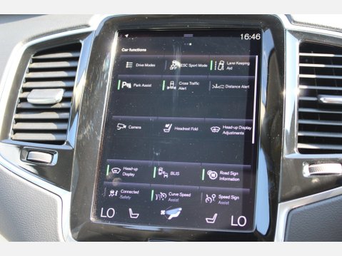 Volvo XC90 B5 INSCRIPTION PRO AWD MHEV 33