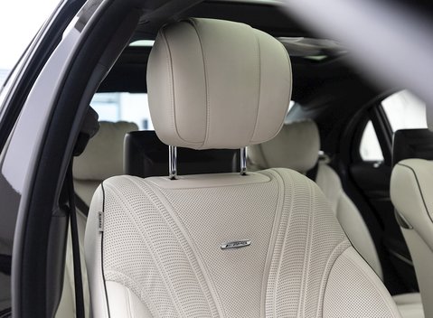 Mercedes-Benz S Class L Saloon 23