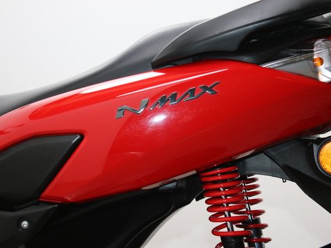 Yamaha Nmax 125 GPD125-A ABS 24