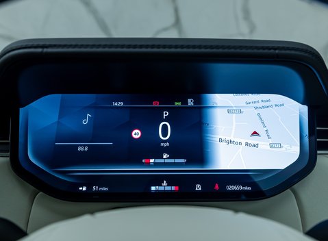 Land Rover Range Rover P530 FIRST EDITION LWB 24