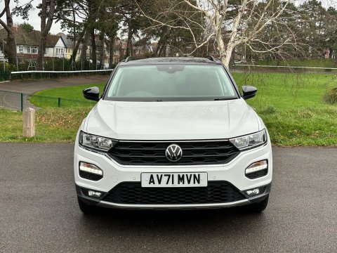 Volkswagen T-Roc 1.5 TSI EVO Active DSG Euro 6 (s/s) 5dr 25